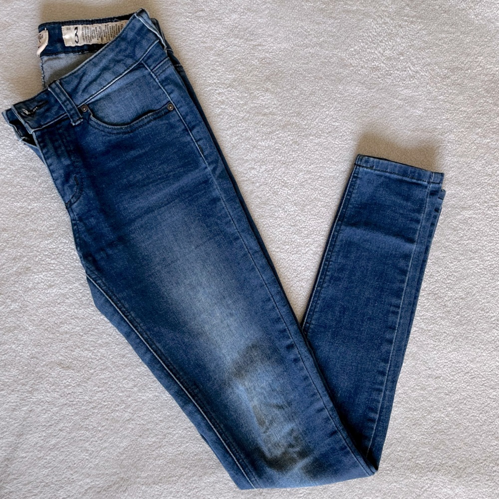 Mid-Rise Stretch Anklet Jeans